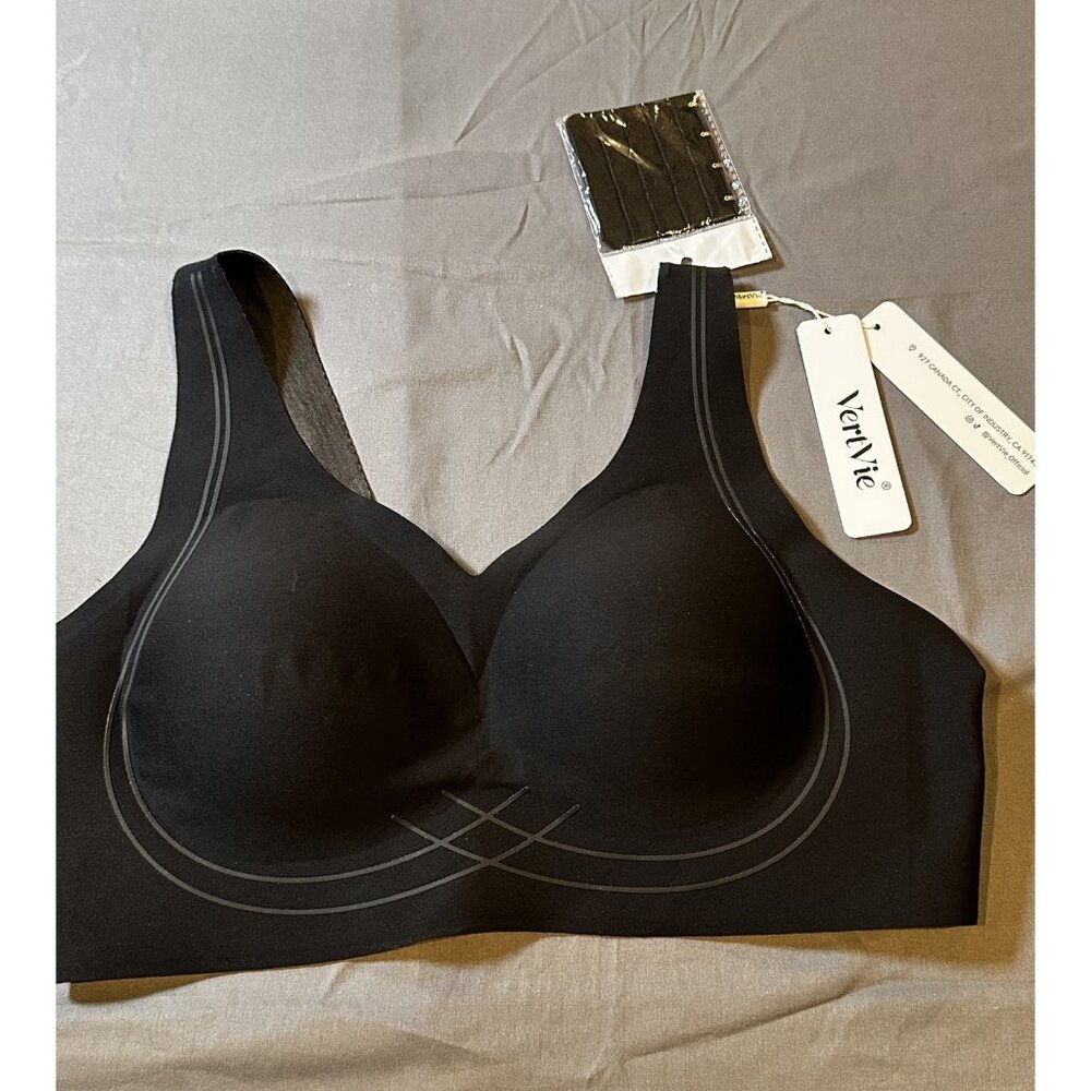 Vertvie Mesh Detail‎ Soft Skin Bralette Top Size Medium - Black NWT!
